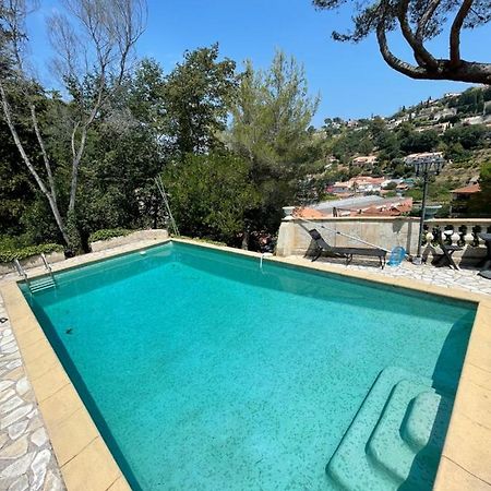 appartement bas de villa avec piscine privée partagée proche bord de mer Cagnes-sur-Mer Esterno foto